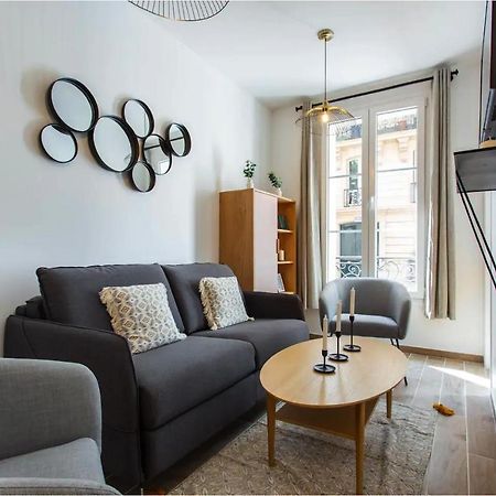 Ferienwohnung Cmg Place De Clichy - Metro Europe Paris Exterior foto